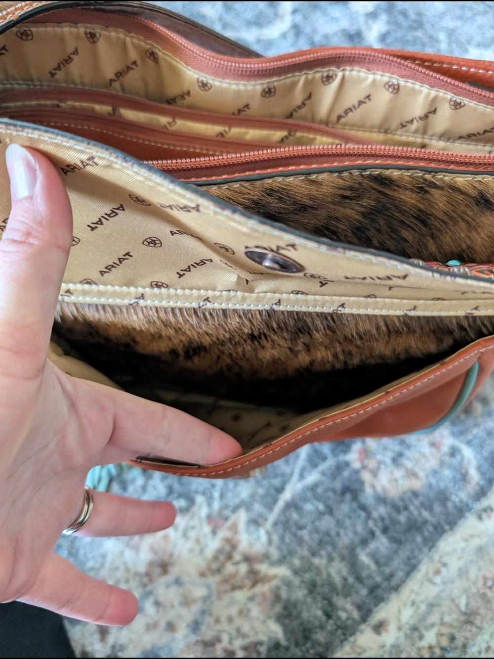 Ariat Fringe Brown & Turquoise Women’s Shoulder Bag Purse Tote Concealed Carry - Picture 9 of 11
